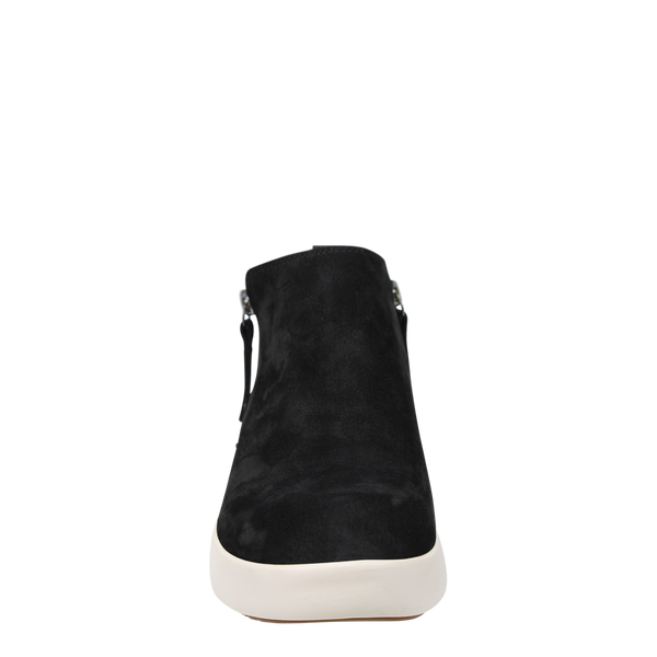 ADEPT in BLACK, front view