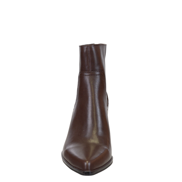 BATON in COFFEE, front view