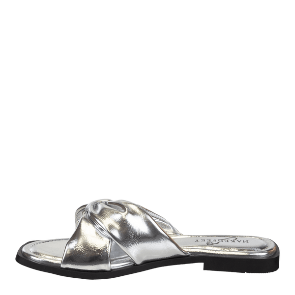 GOA in SILVER Flat Sandals
