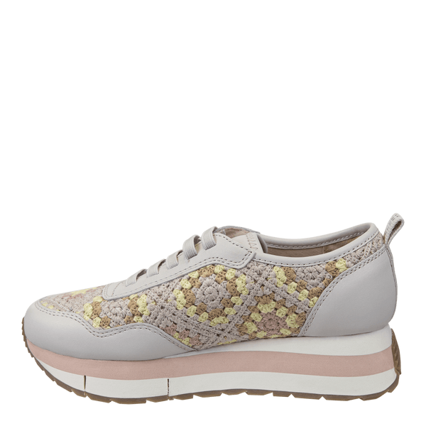 KINETIC in PATCHWORK Platform Sneakers