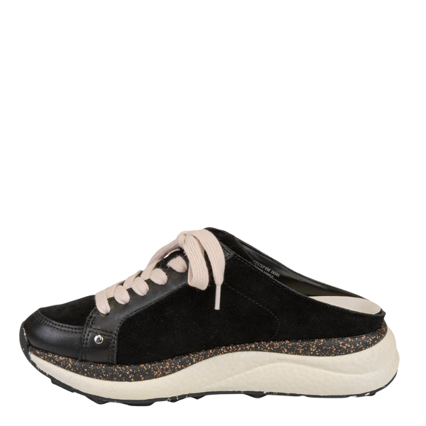 SWIFTSTEP in BLACK, left view