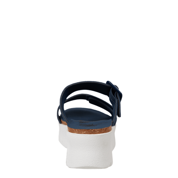 CAMEO in NAVY Platform Sandals