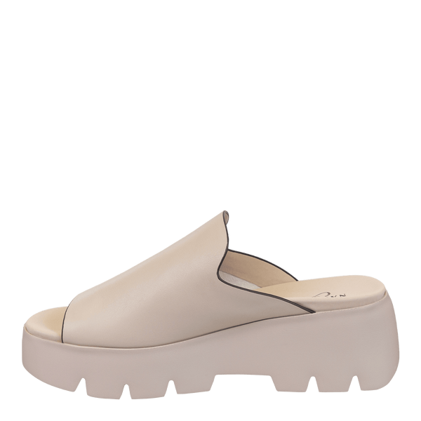 DRIFT in BEIGE Platform Sandals