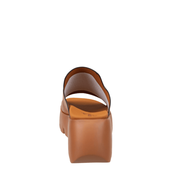 DRIFT in CAMEL Platform Sandals