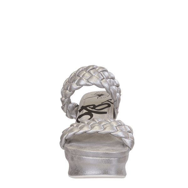 FLUENT in SILVER Wedge Sandals