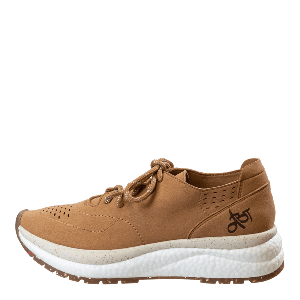 FREE in CAMEL Sneakers