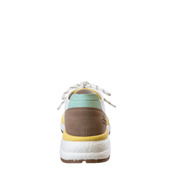 FREE in CANARY Sneakers